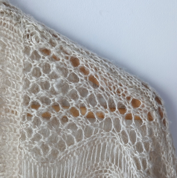 Lace Knit Kimono Fuzzy Top Cream - Picture 4 of 9